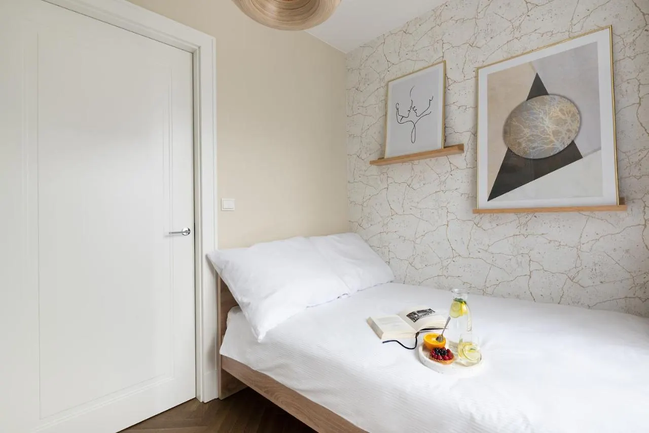 W Sercu Warszawy Apartamenty Warsaw 0*,